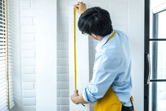 室内の採寸